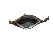 Load image into Gallery viewer, Star Pacer Pouch