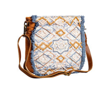 Load image into Gallery viewer, Griselda Shoulder Bag