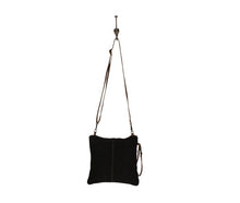 Load image into Gallery viewer, Explora Crossbody Bag
